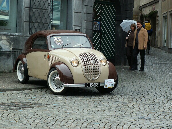 Prvn� auto ze Steyeru