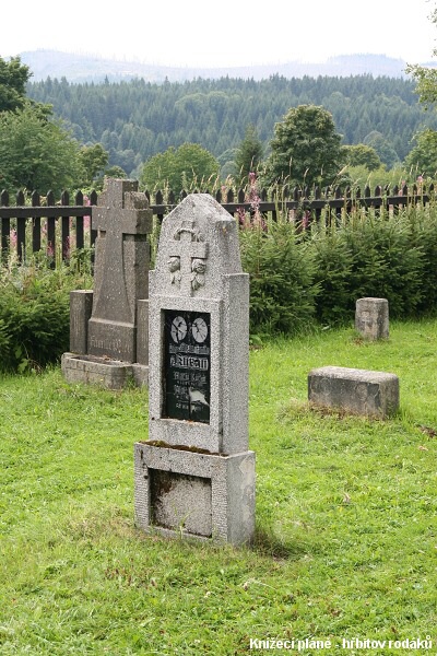 Na kolech jsme projeli ��st �umavy