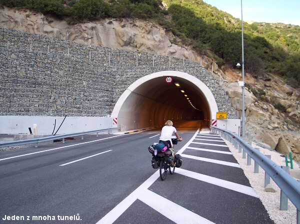 Miroslav Szlauer projel �ecko na kole