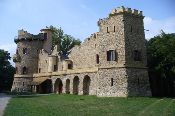 Z��cenina - Jan�v hrad