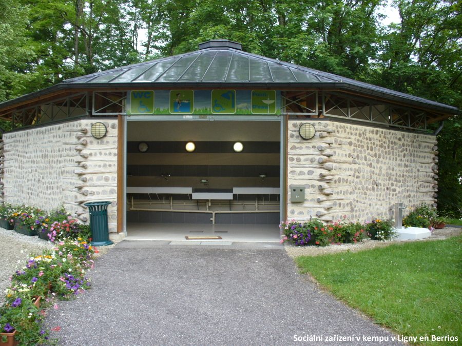 Na kole z Pa��e do �.T��na