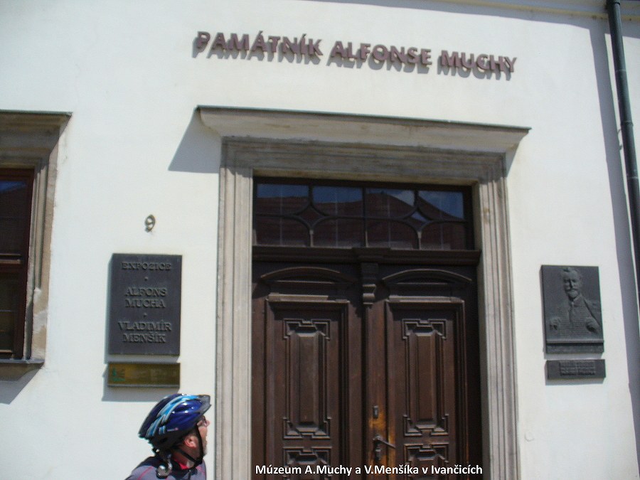 Na kole z Pa��e do �.T��na