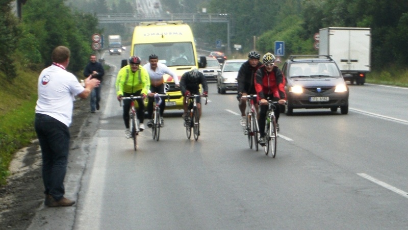 Z T�ince do Prahy na kolech